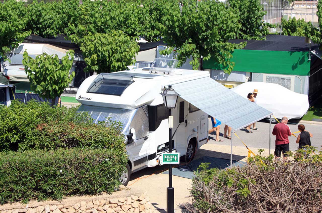 miniature campers HC1 Studio Adventure Melrose Pink / Studio main image 0