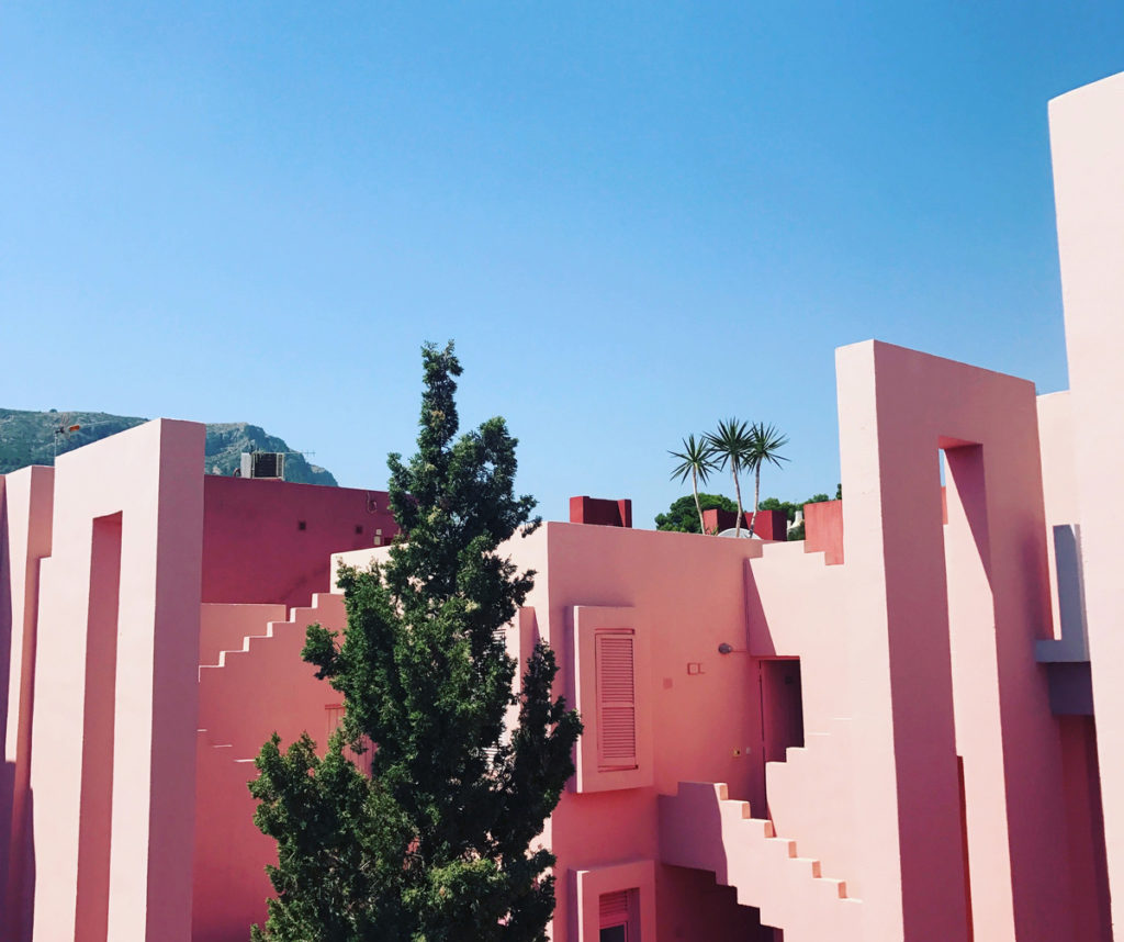 La muralla roja en Calpe