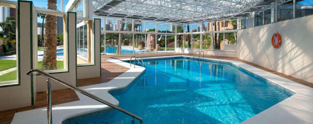 Piscina climatizada en invierno.