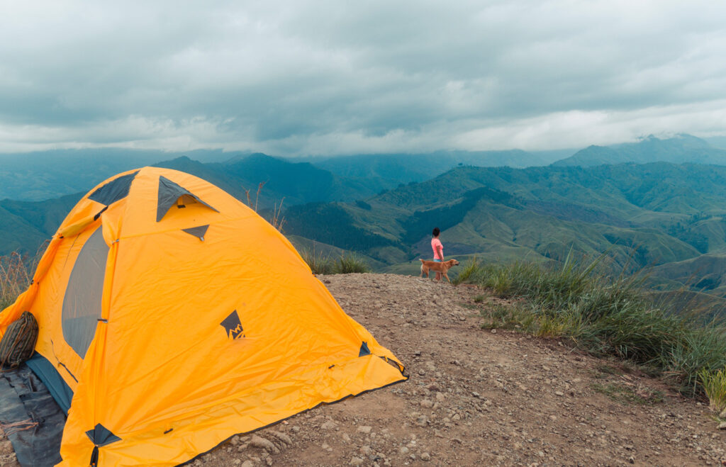 Camping en la naturaleza.