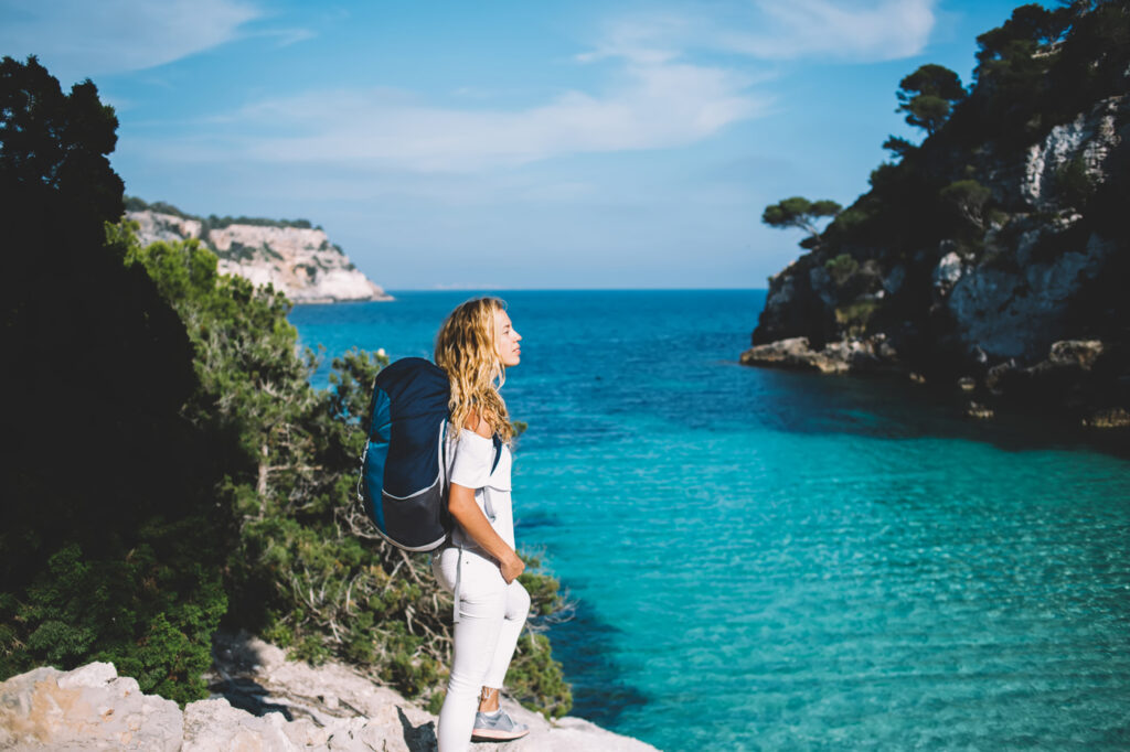 Viajar sola por la Costa Blanca.
